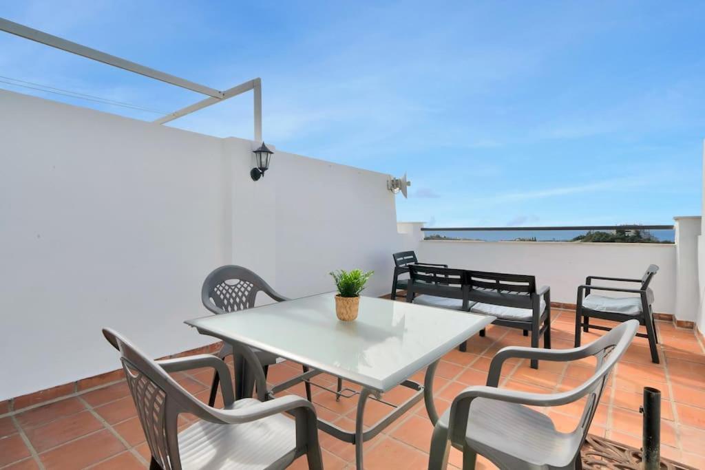 Duplex Con Vistas Al Mar, Piscina Y Gimnasio - Las Abejeras 226 Естепона Екстериор снимка
